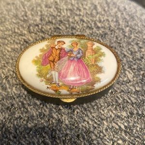 Rococo Lovers Pill Box Fragonard Porcelain Lid Oval Vintage Medicine or Ring Box